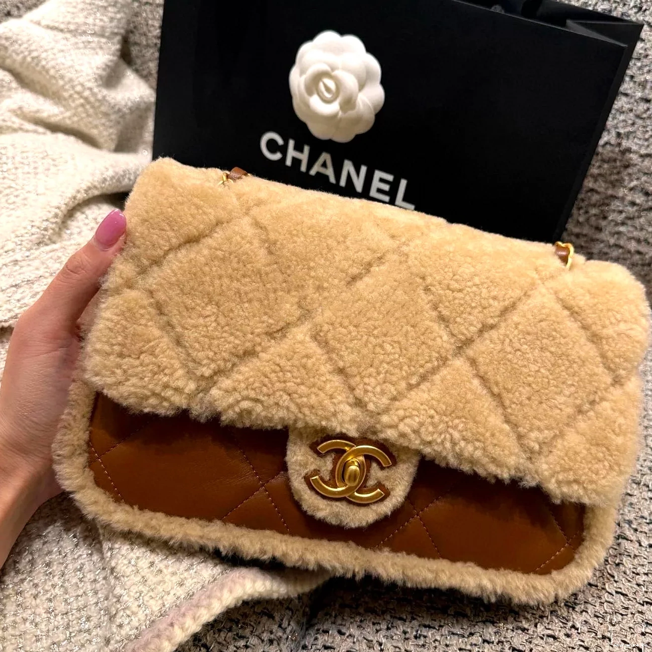 2607 Messenger Bags Resilient Chanel Women For 0104